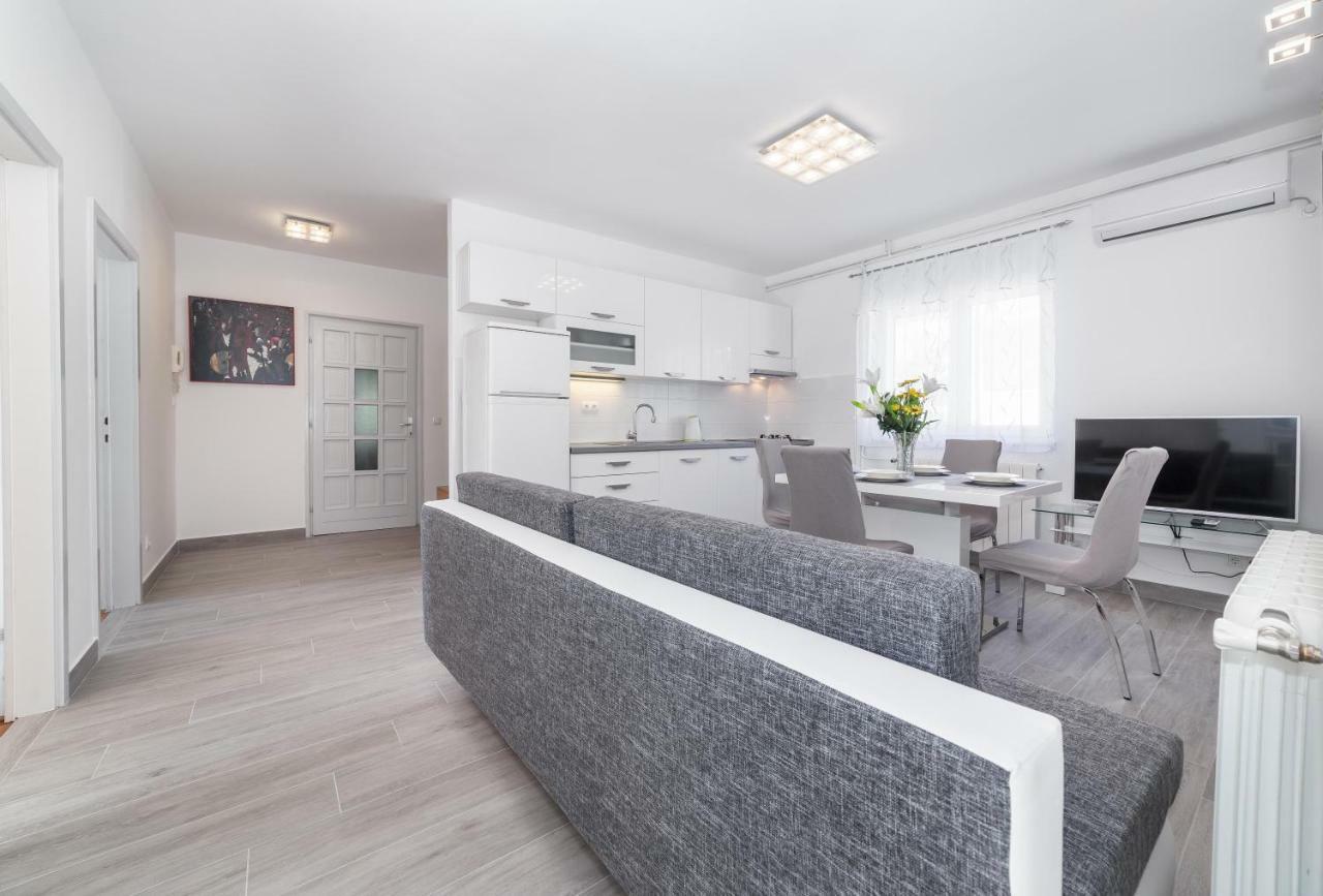 보디체 Neda House 아파트 외부 사진